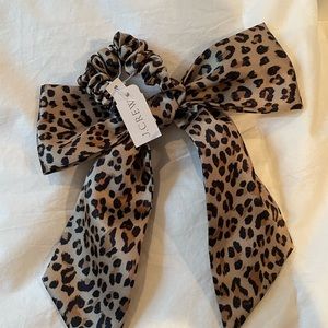 J.Crew leopard/cheetah bow ponytail holder.